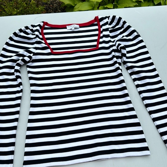 Long sleeve top size M - Picture 1 of 3